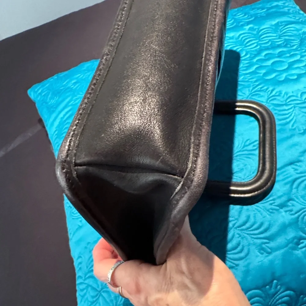 Coach Elegant Black Leather briefcase Bag